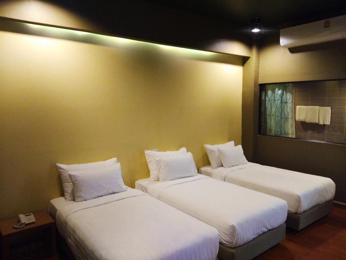 Hotel Work Den Chiangrai Chiang Rai Esterno foto