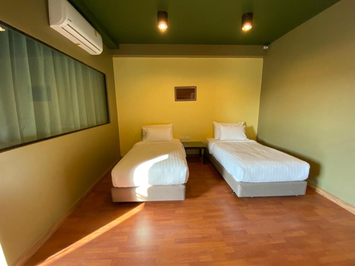 Hotel Work Den Chiangrai Chiang Rai Esterno foto